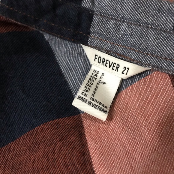 Forever 21 | Women’s Button Up Plaid Shirt - Small - Picture 8 of 8